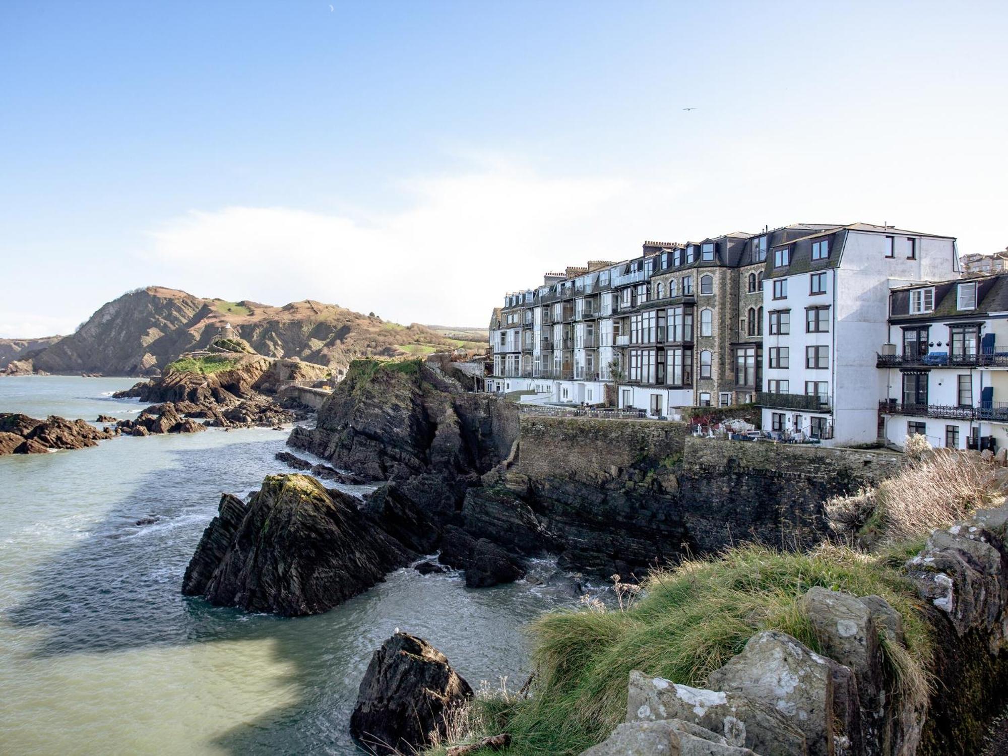 Bullens Rock Apartment Ilfracombe Bagian luar foto